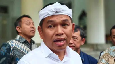 Dedi Mulyadi Tegaskan Nama SMAN 5 Bandung Tak Berubah Jadi Sekolah Maung