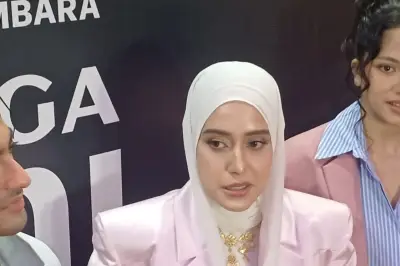 Fairuz A Rafiq Jadi Tempat Curhat Raihaanun di Film Keluarga Suami Adalah Hama