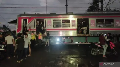 Gangguan KRL Duri-Tangerang: Rangkaian Mogok Digandeng ke Rawabuaya