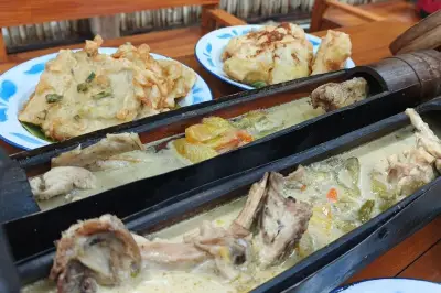 Garang Asem Bambu di Dusun Kumpulrejo, Semarang, Wajib Dicoba