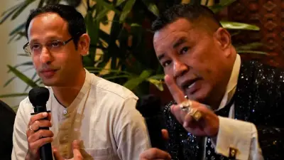 Hotman Paris Sentil Nadiem: Jangan Pelit Sama Pengacara