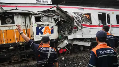 Investigasi Tabrakan Maut Argo Anggrek vs KRL di Bekasi Belum Tuntas