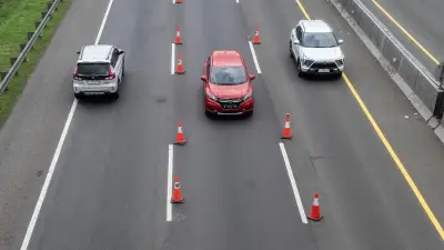 Jasamarga Terapkan Contraflow di Tol Japek untuk Lancarkan Pemeliharaan Jalan