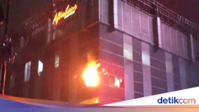 Kebakaran di Coffee Shop Cilandak Diduga Akibat Kebocoran Gas