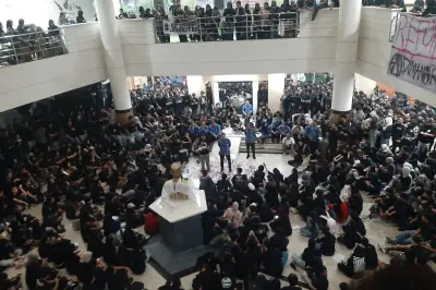 Kekerasan Seksual di UPN Jogja: Kampus Nonaktifkan Dosen Terduga Pelaku