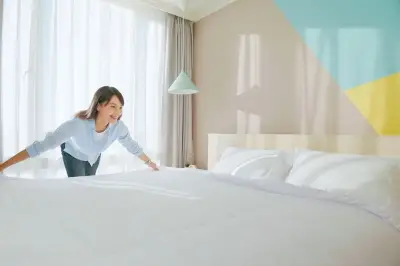 Mencuci Perlengkapan Tidur: Tugas Rumah yang Paling Malas Dilakukan