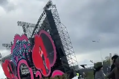 Panggung Festival Musik Bubble Island Runtuh Akibat Angin Kencang