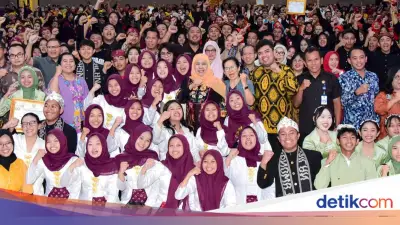 Pemprov Jatim Siapkan Beasiswa untuk Ratusan Ribu Siswa