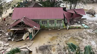 PKS Salurkan Ribuan Hewan Kurban hingga Daerah Banjir Sumatra