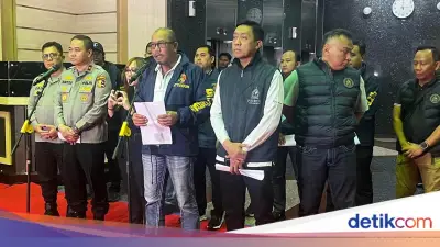 Polri Tangkap 321 WNA Pelaku Judi Online di Jakarta Barat