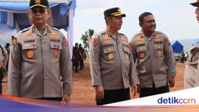 Prabowo Hadiri Panen Raya Jagung di Tuban, Polri dan Petani Siap Kawal