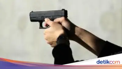 Pria Bersenjata Ditembak Secret Service, Gedung Putih Lockdown