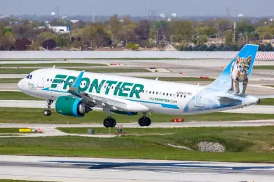 Pria Tewas Tertabrak Pesawat di Bandara Denver, Evakuasi Massal