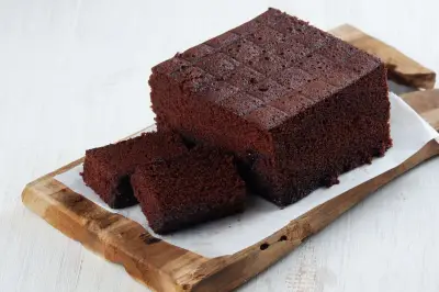 Resep Brownies Kukus Tanpa Mixer, Lembut dan Coklat Manis
