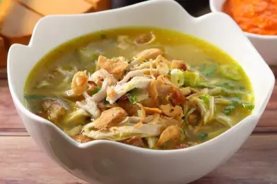 Resep Soto Ayam Madura: Rahasia Kuah Kuning Kaya Rasa dan Segar