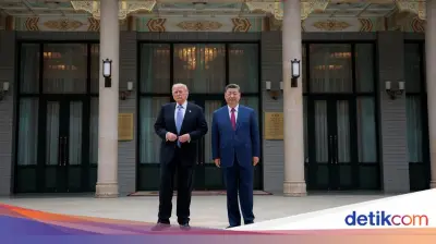 Rombongan Trump Buang Barang China Sebelum Pulang, Ini 5 Berita Terpopuler