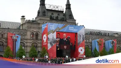 Rusia Tidak Pamerkan Alat Militer Canggih di Hari Kemenangan