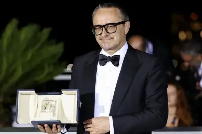 Sutradara Rusia Serukan Putin Akhiri Perang di Cannes 2026