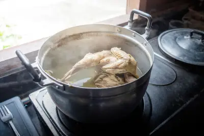 Tanpa Presto, Begini Cara Masak Ayam Kampung Agar Cepat Empuk