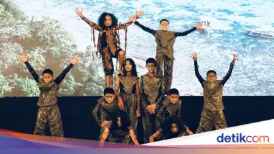 Tari Komodo Siswa Sekolah Rakyat Kupang Memukau, Mensos Apresiasi Perkembangan
