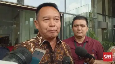 TB Hasanuddin Kritik TNI Bubarkan Nobar Film Pesta Babi, Dinilai Langgar Konstitusi