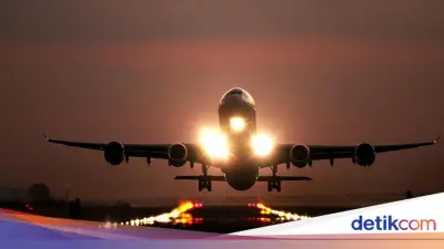 Terobos Pagar Bandara, Pejalan Kaki Tewas Tertabrak Pesawat di Denver