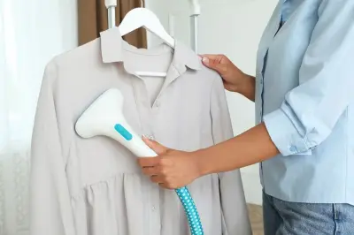 Tips Pakai Setrika Uap Agar Kain Tidak Rusak dan Awet