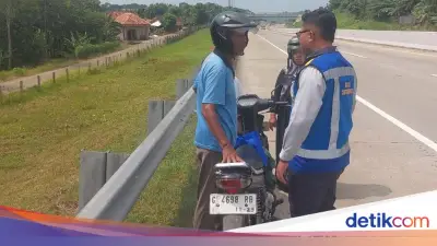 Viral Pemotor Bonceng 3 Nekat Masuk Tol Batang Lawan Arah