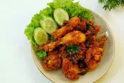15 Kuliner Nusantara Terfavorit di GrabFood, Cocok untuk yang Bingung Makan Apa