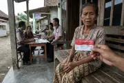 4 Bansos Cair Mei 2026: PKH, BPNT, PIPP, dan Beras 10 Kg