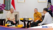 Andre Rosiade Pastikan Anggaran 165 Penjaga Perlintasan KA Sumbar Aman