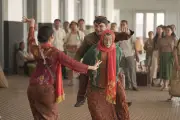 Badut Gendong: Horor Dekat dan Emosional dari Sutradara Charles Gozali