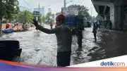 Banjir Jakarta Berangsur Surut, Tersisa 18 RT di Jakbar Masih Terendam