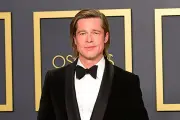 Brad Pitt Kembali sebagai Cliff Booth dalam Sekuel Once Upon a Time in Hollywood