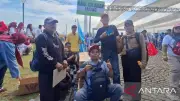 Buruh 60 Tahun Asal Cilacap Rela Tempuh 9 Jam Demi May Day di Monas