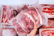 Cara Tepat Simpan Daging Kurban di Freezer Agar Tetap Segar dan Berkualitas