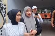 Clara Shinta Datangi Komnas Perempuan Cari Keadilan