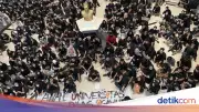 Desak Pengusutan Kekerasan Seksual, Mahasiswa UPN Jogja Geruduk Rektorat