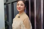 Dewi Perssik Kembali Kuliah Ambil Jurusan Psikologi, Demi Diri Sendiri dan Anak