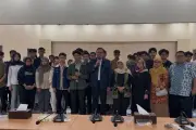 Dialog dengan BEM soal SPPG, Rektor IPB Tegaskan Fokus pada CoE MBG