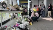 Duka di Stasiun Bekasi Timur, 16 Korban Kecelakaan KRL Dihujani Doa dan Karangan Bunga