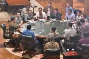 Efisiensi Anggaran: Kritik Presiden Prabowo soal Mobil Dinas Rp 8 Miliar