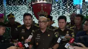 Eks Ombudsman Yeka Hendra Tersangka, Kejagung Beberkan Bukti Transfer