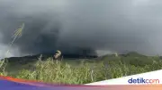 Erupsi Gunung Dukono Tewaskan 2 WNA dan 1 WNI, 14 Pendaki Selamat