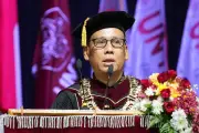 Filosofi Pohon Beringin: Rektor Untar Dorong Wisudawan Beri Manfaat