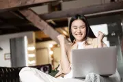 Gen Z Dominasi Struktur Penduduk Sulawesi Tengah Versi BPS