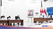 Gus Ipul Pastikan Proses Pengadaan Sepatu Sekolah Rakyat Transparan
