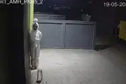 Hoaks Foto Pocong Maling Kambing Jelang Idul Adha 2026