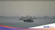 Iran Tembaki Kapal di Selat Hormuz Balas Serangan Militer AS