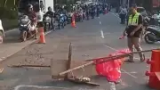 Jalan Ambles di Lenteng Agung, Lalu Lintas Arah Depok Macet Parah